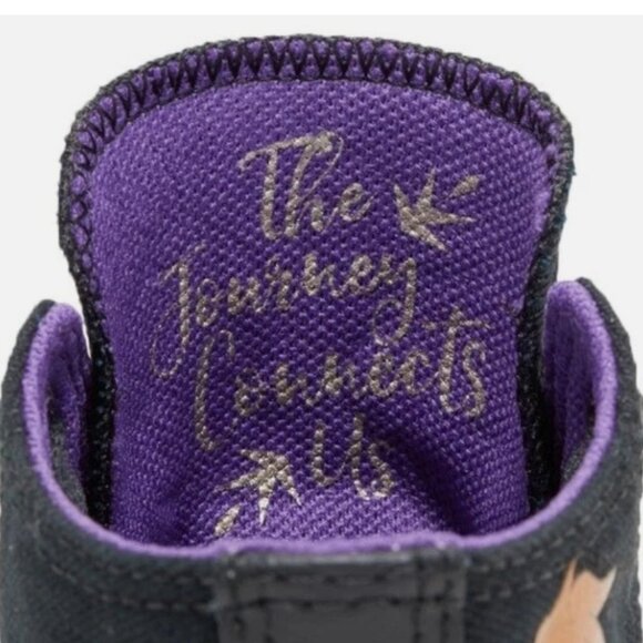 CONVERSE x Disney Frozen II Anna Sneakers Shoes Sz 6 Youth / Women 8 - Picture 3 of 4